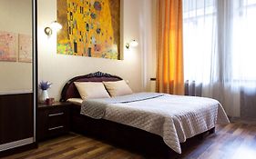 Royal Apartment On Pushkinskaya