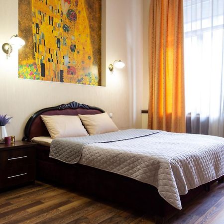 Royal Apartment On Pushkinskaya Харьков Экстерьер фото