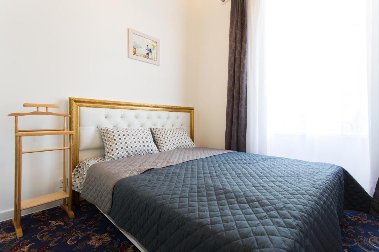 Royal Apartment On Pushkinskaya Харьков Экстерьер фото